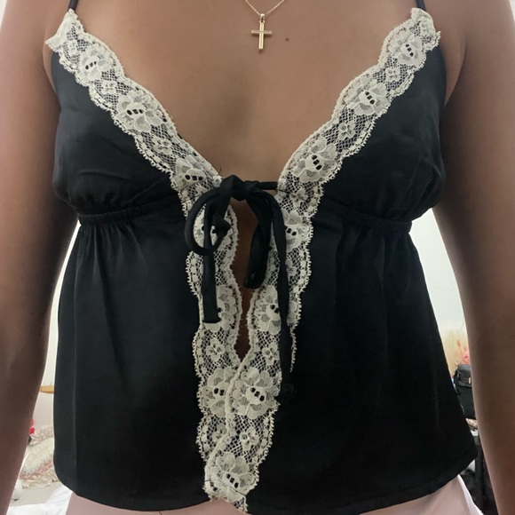 LA hearts, lace, tie front cami tank top, black satin. Size XS like new conditi - Picture 1 of 2